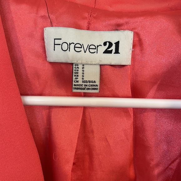 Pink Blazer - Picture 2 of 4